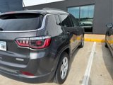 Used 2017 Jeep Compass Latitude w/ Popular Equipment Group image 4