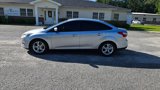 Used 2014 Ford Focus SE w/ SE Winter Package image 2