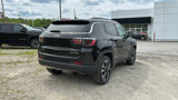 Certified 2022 Jeep Compass Limited image 4