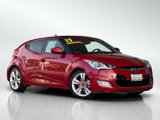 Used 2017 Hyundai Veloster Value Edition image 2