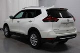 Used 2018 Nissan Rogue SV image 3