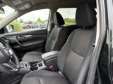 Used 2019 Nissan Rogue SV image 4