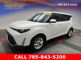 Used 2023 Kia Soul LX w/ LX Technology Package image 3