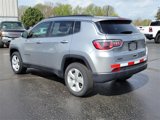 Used 2019 Jeep Compass Latitude image 4