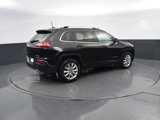 Used 2016 Jeep Cherokee Limited image 6