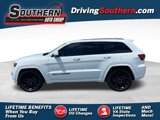 Used 2017 Jeep Grand Cherokee Altitude image 1