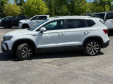 Used 2022 Volkswagen Taos SE image 3