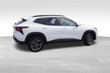 Used 2024 Chevrolet Trax LT image 5