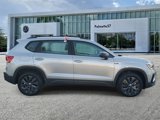 Used 2023 Volkswagen Taos S image 4