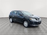 Used 2016 Nissan Rogue S image 2