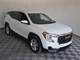 Used 2022 GMC Terrain SLE image 2