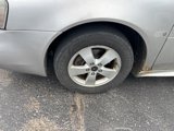 Used 2006 Pontiac Grand Prix w/ Preferred Package image 3