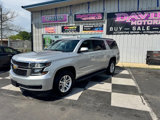 Used 2018 Chevrolet Suburban LT image 2