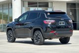 Used 2019 Jeep Compass Trailhawk image 4