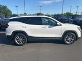 Used 2023 GMC Terrain SLT image 5