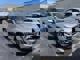Used 2018 GMC Terrain SLT w/ Preferred Package image 2