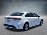 Used 2022 Toyota Corolla LE image 3