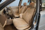 Used 2004 Saturn L-Series L300 image 3