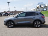Used 2022 Ford Escape SE w/ SE Sport Appearance Package image 2