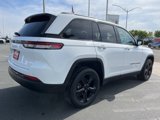 Used 2023 Jeep Grand Cherokee Altitude image 4