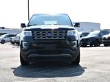 Used 2017 Ford Explorer XLT w/ Equipment Group 202A image 2