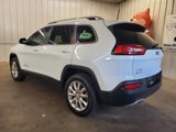 Used 2017 Jeep Cherokee Limited image 4