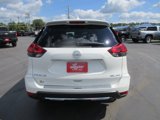 Used 2017 Nissan Rogue SL image 5