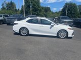 Used 2021 Toyota Camry LE image 4