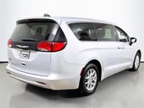 Used 2022 Chrysler Voyager LX image 4