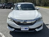 Used 2017 Honda Accord Sport image 2