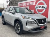 Used 2023 Nissan Rogue SV image 2