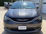 Used 2021 Chrysler Voyager Lxi w/ Cold Weather Group image 3