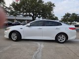 Used 2018 Kia Optima LX w/ Convenience Package image 2