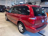 Used 2005 Dodge Caravan SXT w/ Popular Equipment Group image 4