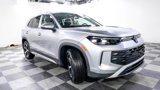 New 2025 Volkswagen Tiguan SE image 3