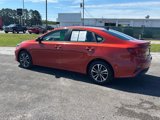 Used 2022 Kia Forte LXS w/ LXS Technology Package image 2