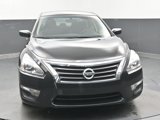 Used 2015 Nissan Altima 2.5 S w/ Sport Value Package image 2