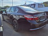 Used 2017 Honda Accord Touring image 4