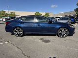 Used 2022 Nissan Altima 2.5 SR image 2