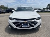 Used 2022 Chevrolet Malibu LT image 2