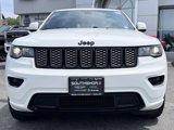 Certified 2022 Jeep Grand Cherokee Laredo X image 2