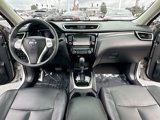 Used 2015 Nissan Rogue SL w/ SL Premium Package image 3