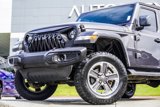 Used 2018 Jeep Wrangler Unlimited Sahara image 2