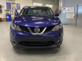 Used 2018 Nissan Rogue Sport SV w/ SV Technology Package image 2