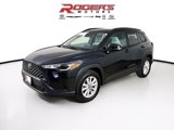Certified 2022 Toyota Corolla Cross LE image 3