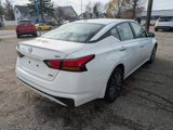 Used 2023 Nissan Altima 2.5 SV image 3