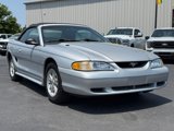 Used 1998 Ford Mustang Convertible image 2