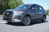 Used 2023 Nissan Kicks SV image 2