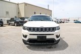 Used 2018 Jeep Compass Latitude w/ Popular Equipment Group image 4