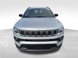 New 2025 Jeep Compass Latitude image 2